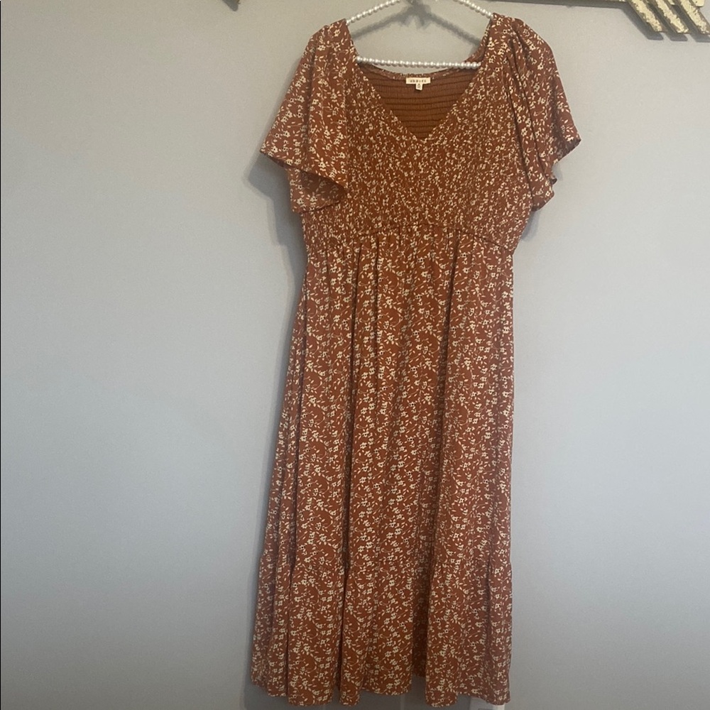 Floral V-Neck Dress in Brown